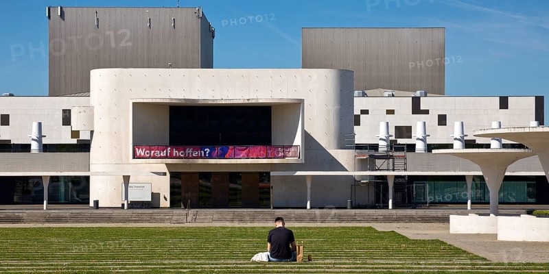 Georg-Büchner-Platz, concrete strip and grass strip with state theatre, public square, Darmstadt, Hesse, Germany