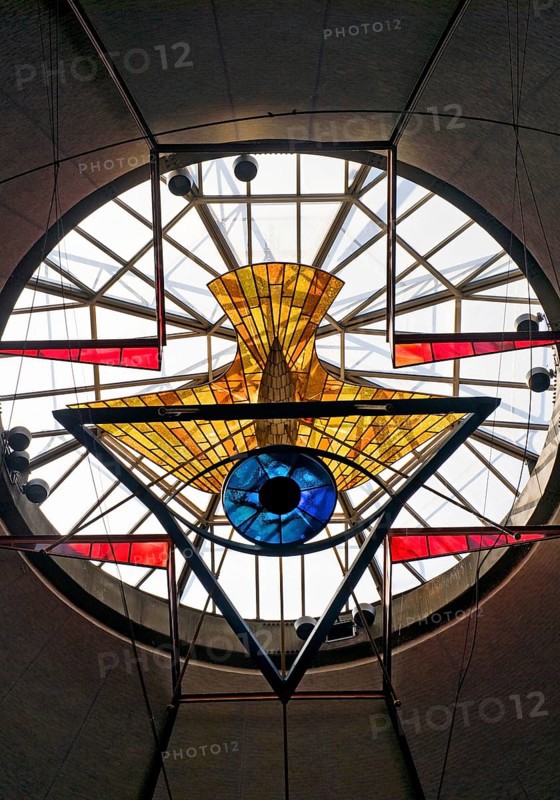 View of the dome apex with Trinity window by Rudolf Hoflehner, Ludwigskirche, St Ludwig, Darmstadt, Hesse, Germany
