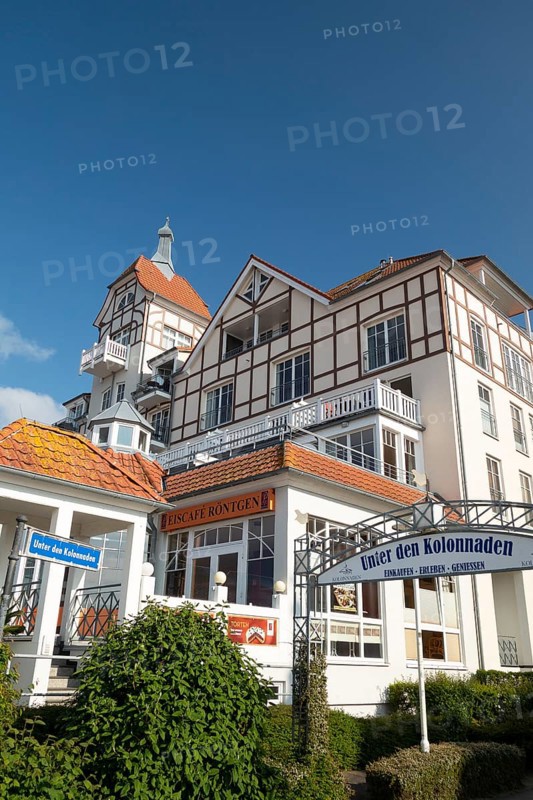 Holiday flat Meeresblick, street Unter den Kolonnaden, Kühlungsborn, district of Rostock, Mecklenburg-Vorpommern, Germany