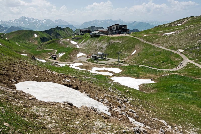 Edmund-Probst-Haus and Höfatsblick mountain station of the Nebelhornbahn, behind mountains of the Allgäu Alps, Oberstdorf, Oberallgäu, Bavaria, Germany