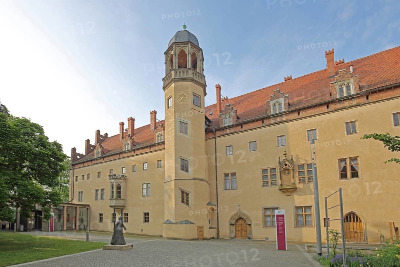 UNESCO Luther House, Martin Luther's home built in 1503, inner courtyard with memorial to Katharina von Bora, woman of Martin Luther, Augusteum, Luther city Wittenberg, Fläming, Saxony-Anhalt, Germany