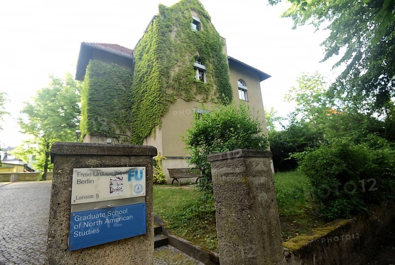 John F. Kennedy Institute for North American Studies at Freie Universität Berlin in Dahlem's Lansstraße. Building of the Graduate School of North American Studies in the villa next to the Kennedy Institute