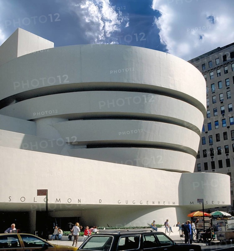 Guggenheim Museum, built in 1959, 1071 5th Ave, New York City, USA