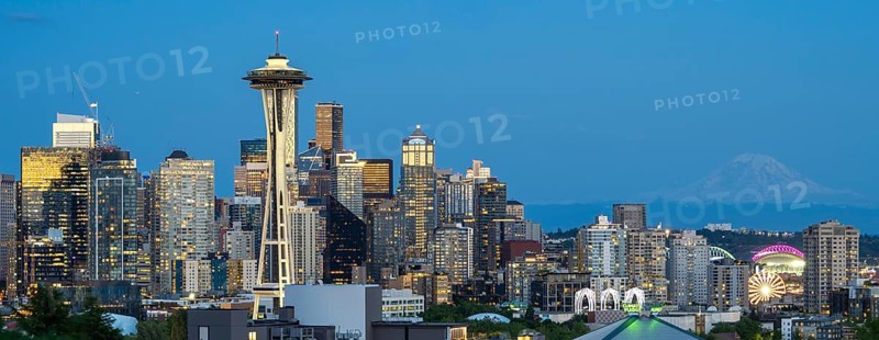 Seattle skyline at blue hour with Mt. Rainier in the background, Washington, USA, North America