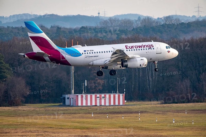 Eurowings Airbus A319-132 landing at Cologne/Bonn Airport, CGN