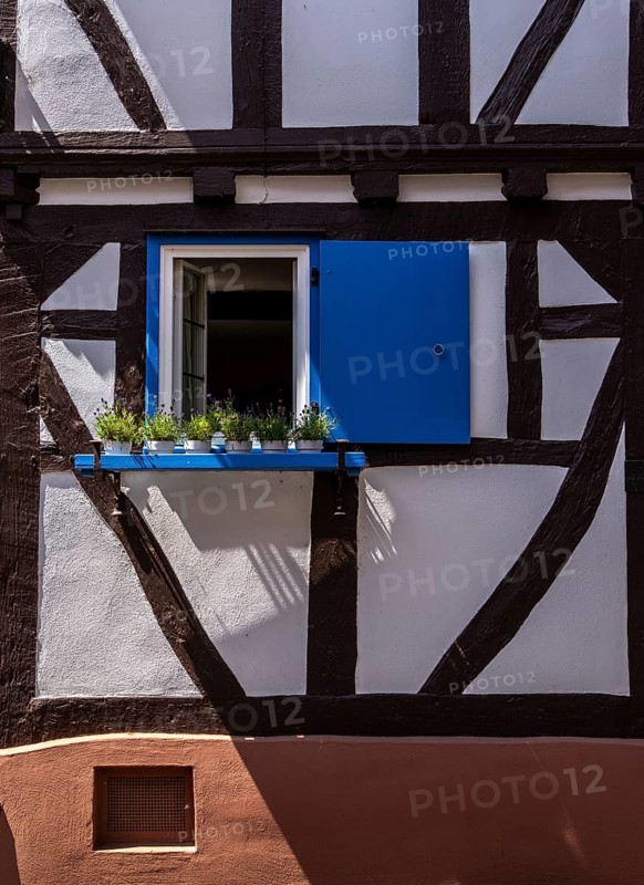 Detailed photo, half-timbered house in the old town of Büdingen, Hesse, Germany