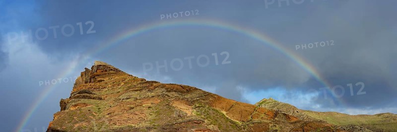 Rainbow over the volcanic peninsula, Ponta de São Lourenço, Ponta de Sao Lourenco, rocky coast, Punta de San Lorenzo, Madeira, Portugal