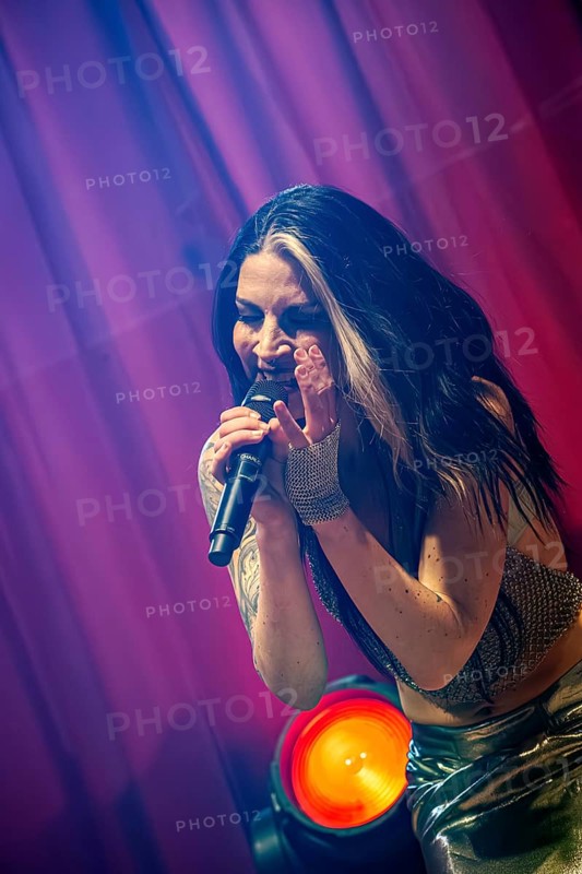 Charlotte Wessels from The Obsession live at Munich's Zenith on 17.01.2026