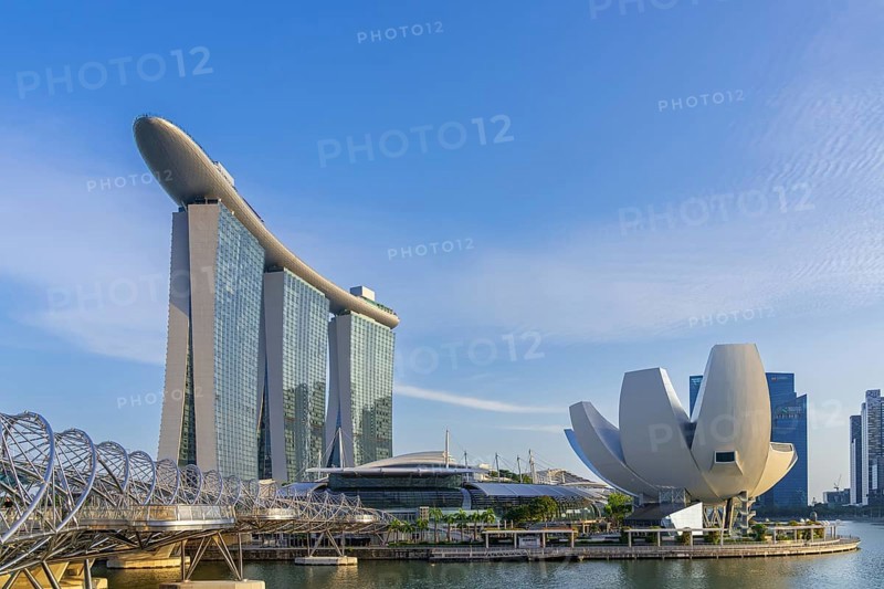 ArtScience Museum and Marina Bay Sands, MBS, luxury 5-star hotel and integrated resort in Downtown Core of the city Singapore, Southeast Asia