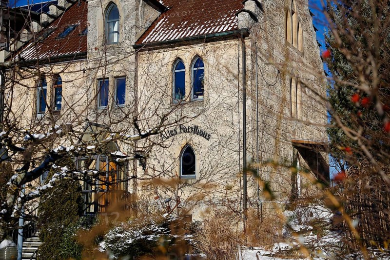 Restaurant Altes Forsthaus bei Schloss Lichtenstein, restaurant, historic building, architecture, winter, snow, window, entrance, Honau, municipality of Lichtenstein, Swabian Jura, Baden-Württemberg, Germany