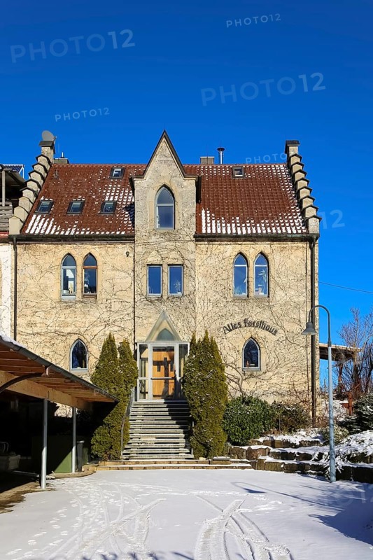 Restaurant Altes Forsthaus bei Schloss Lichtenstein, restaurant, historic building, architecture, winter, snow, window, entrance, staircase, Honau, municipality of Lichtenstein, Swabian Jura, Baden-Württemberg, Germany