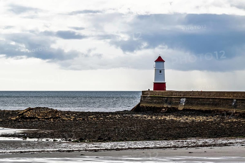 Berwick Pier and Lighthouse, Berwick-upon-Tweed, England, UK