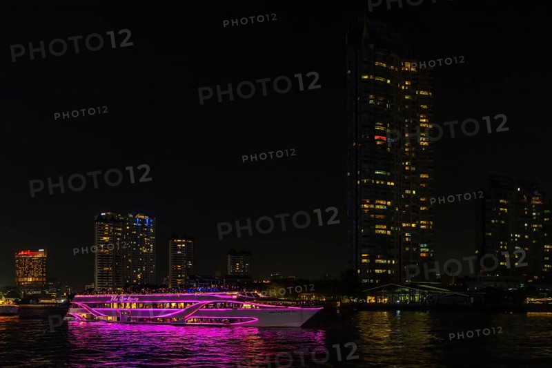 Illuminated tour boat on Chao Phraya River, night view, Bangkok, Thailand's metropolis, Thailand