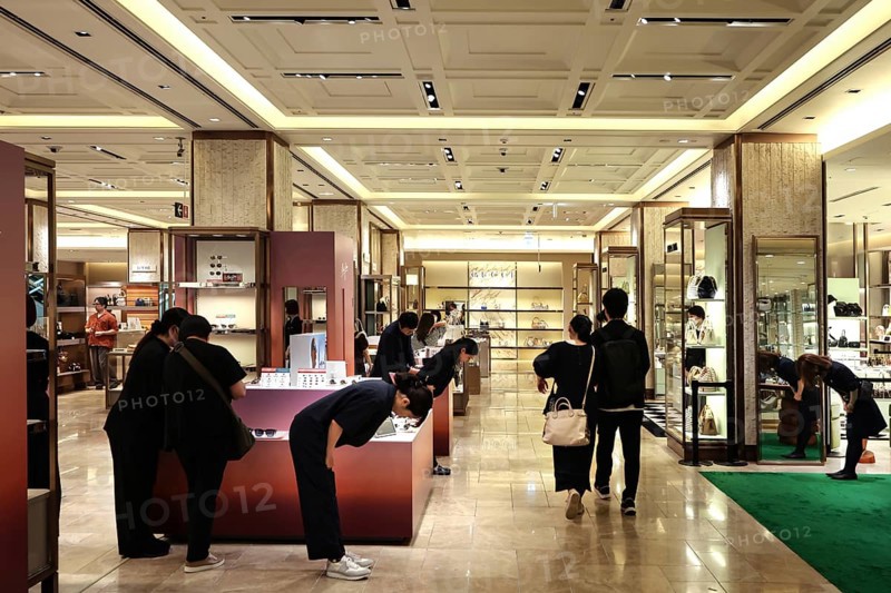 Elegant Mitsukoshi shopping center in Ginza with stylish decor, Tokyo, Tokyo, Japan