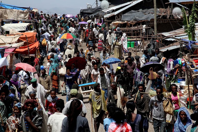 Lively market day in Lalibela full of visitors and busy stalls, Lalibela, Ethiopia