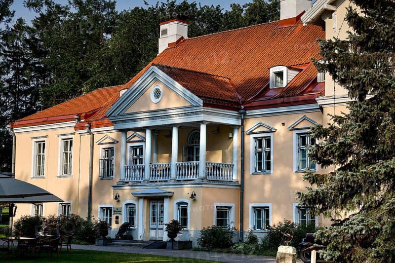 Elegant manor house in Vihula with classic architecture and red roof, Vihula, Estonia