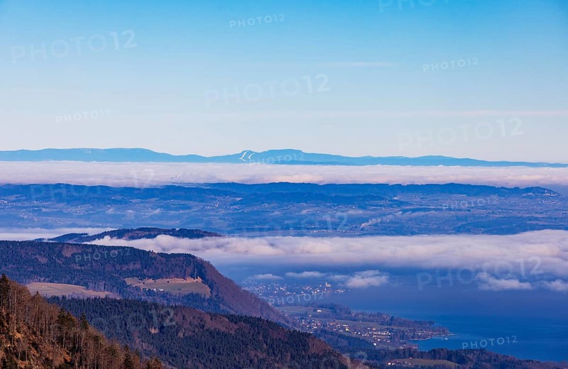 Sankt Wolfgang, view from Vormaueralm to Attersee, inversion weather, Osterhorn Group, Salzkammergut, Upper Austria, Austria