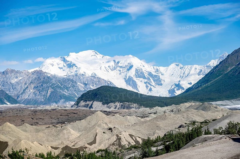 Impressive mountain scenery, icy mountain peak Mount Blackburn and Kennicott Glacier, Wrangell St. Elias National Park, Alaska, USA