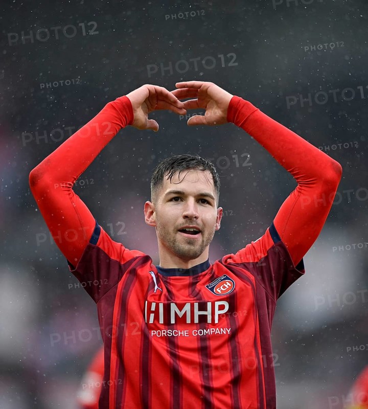 Goal celebration Marvin Pieringer 1. FC Heidenheim 1846 FCH (18) Voith-Arena, Heidenheim, Baden-Württemberg, Germany