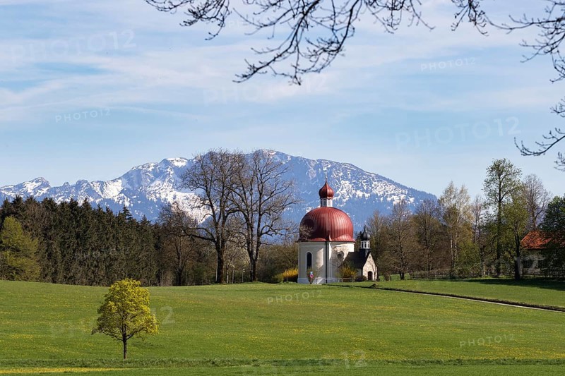 Heuwinkl chapel with Benedict wall, pilgrimage church to Our Lady, dome, Iffeldorf, Pfaffenwinkel, Upper Bavaria, Germany