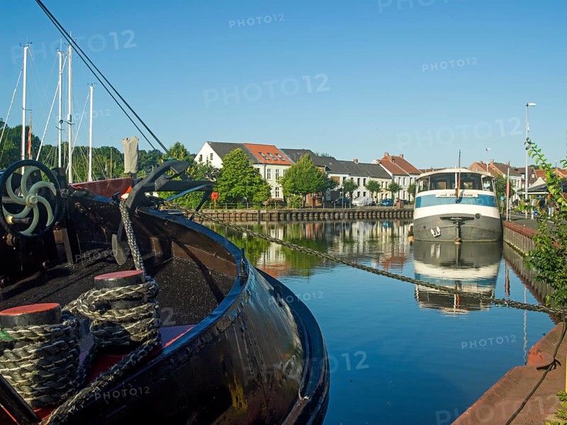 Historic harbour, traditional ship, city of Weener, East Frisia, Germany