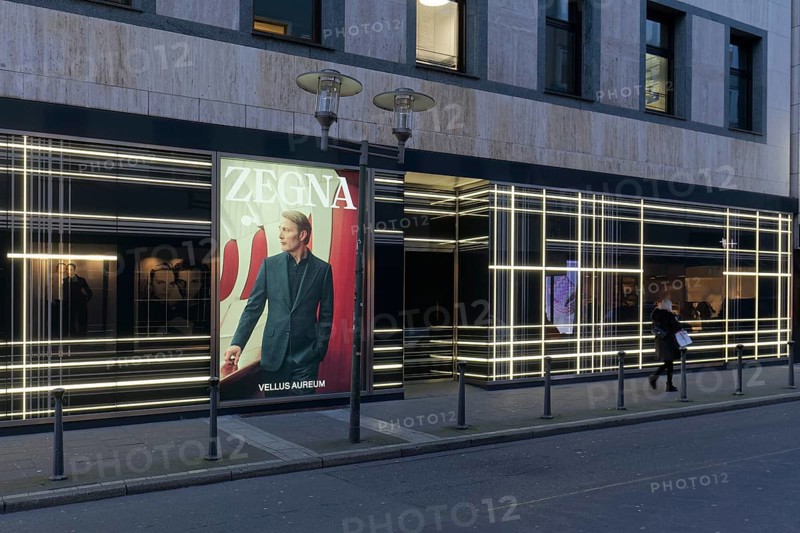 Illuminated Zegna store on the Kö, twilight, Italian brand for luxury menswear, Düsseldorf, North Rhine-Westphalia, Germany