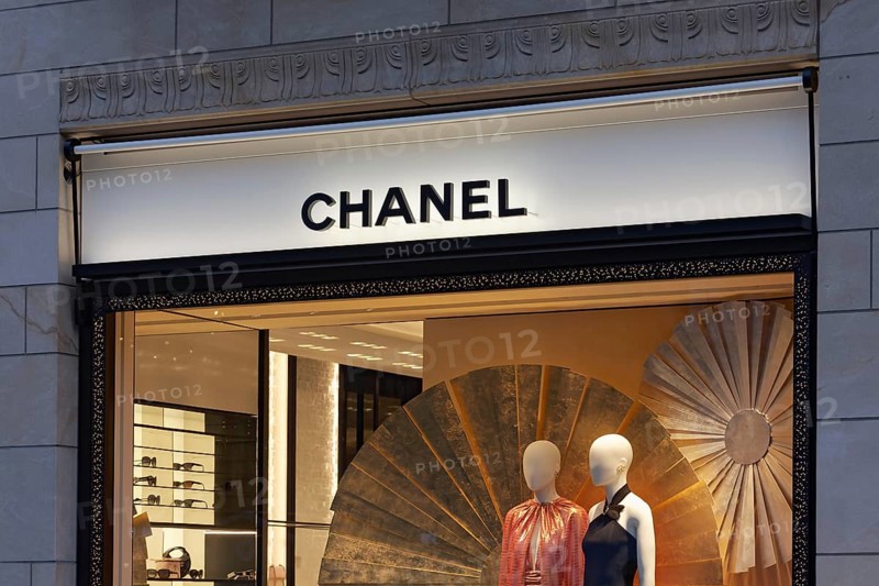 Chanel boutique on the Kö, French haute couture, luxury shopping, Düsseldorf, North Rhine-Westphalia, Germany