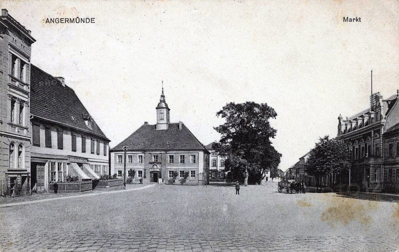 Angermünde, market square, district of Uckermark in the state of Brandenburg, Germany, postcard, view around 1900 - 1910, historical, digital reproduction of a historical postcard, authentic, public domain, from that time, exact date unknown