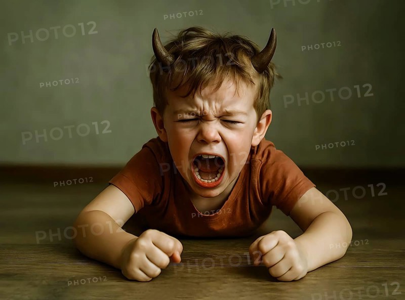In little boy with devil horns screams and cries angry and angry, symbol anger, angry, upbringing, child, child-rearing, pedagogy, frustrated, anger, contradiction, screaming, crying, devil, devilish, AI-generated, AI-generated, AI generated