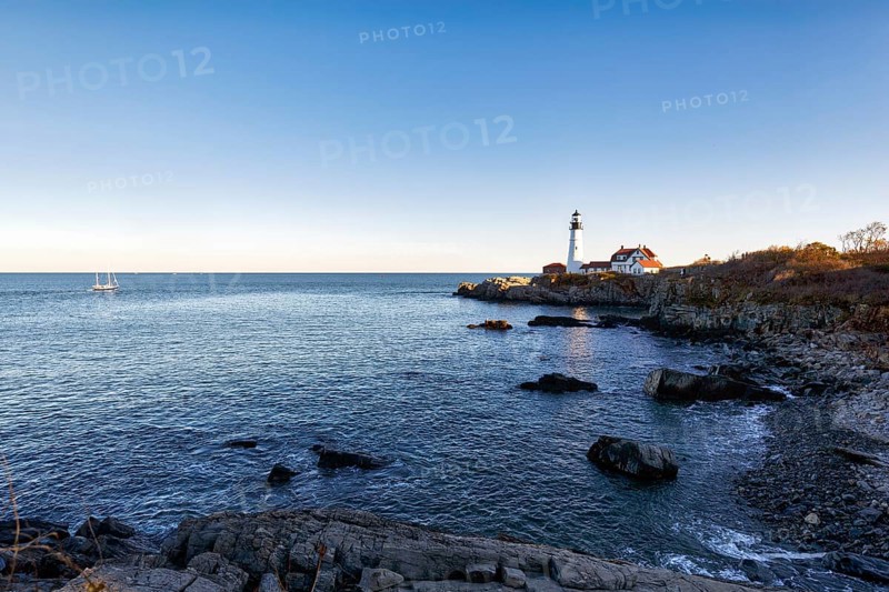 Rocky Coast Lighthouse, Portland Head lighthouse, Cape Elizabeth, Portland, Maine, New England, USA