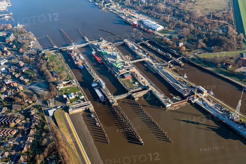 Nord-Ostseekanal, lock, Brunsbüttel, construction site, canal, traffic route, shipping, shipping route, logistics, infrastructure, Elbe, aerial view