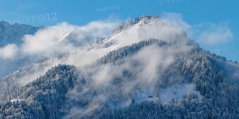 Mountain panorama from Söllereck, 1706m, in winter, Allgäu Alps, Allgäu, Bavaria, Germany