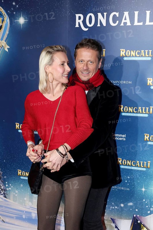 Franiska Hippe and Roman Knizka, Premiere Roncalli Christmas Circus, Tempodrom, Berlin 19.12.2025