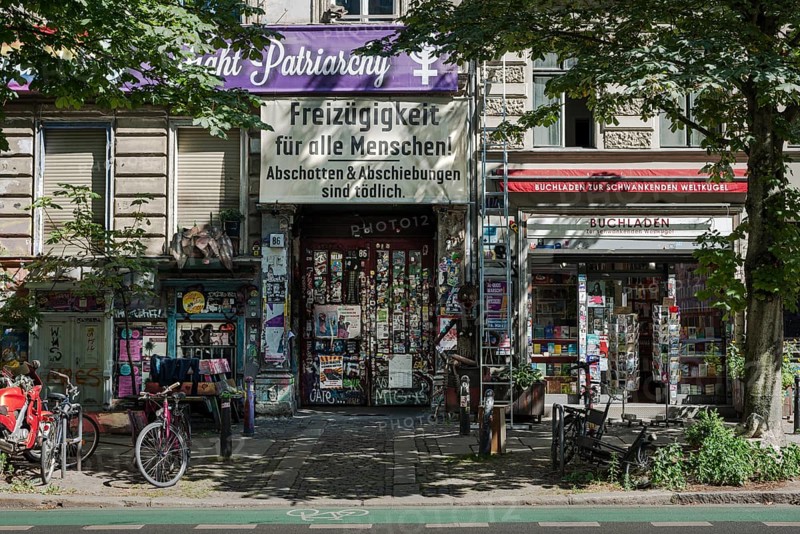 Everyday street scenes on Prenzlauer Berg, Berlin
