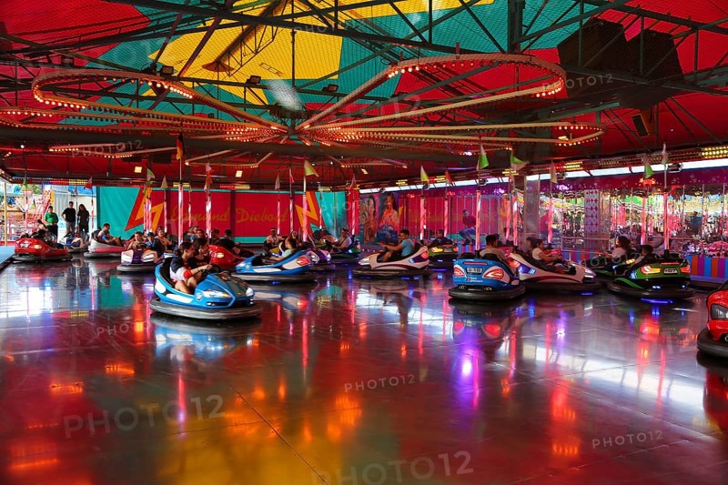 Bumper car, autodrome, bumper cars, boxing car, self-driver, fairground in Ulm Friedrichsau, public festival, hustle and bustle, ferris wheel, amusement park, amusement attraction, ride, clouds, Ulm, Baden-Württemberg, Germany