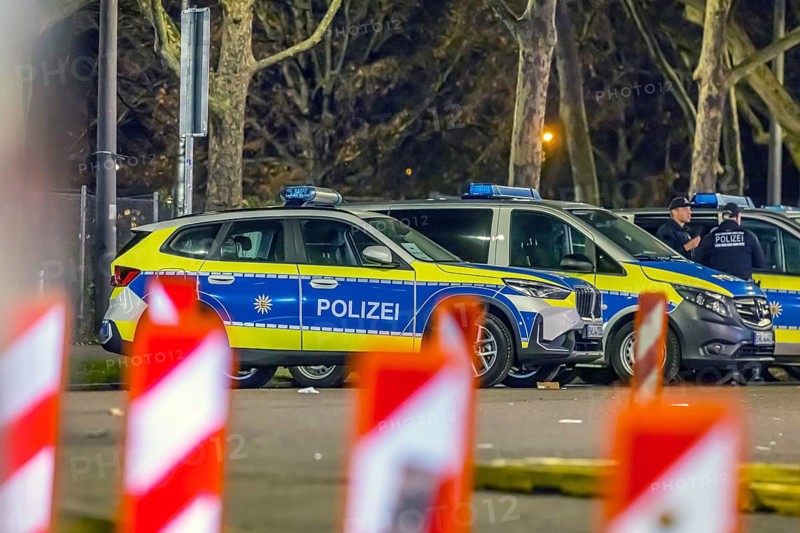 High-risk game at the MHP Arena Stuttgart. VfB Stuttgart will face Maccabi Tel Aviv's team in the Europa-League. Strong police forces secure the area around the stadium on Mercedesstraße. Police cars. Stuttgart, Baden-Württemberg, Germany