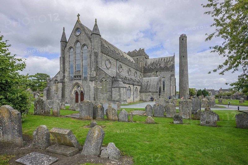 St. Canice's Cathedral with round tower, Kilkenny, County Kilkenny, Ireland
