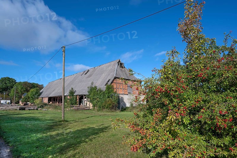 Historic barn from 1923 on Gut Othenstorf, Othenstorf, Mecklenburg-Western Pomerania, Germany