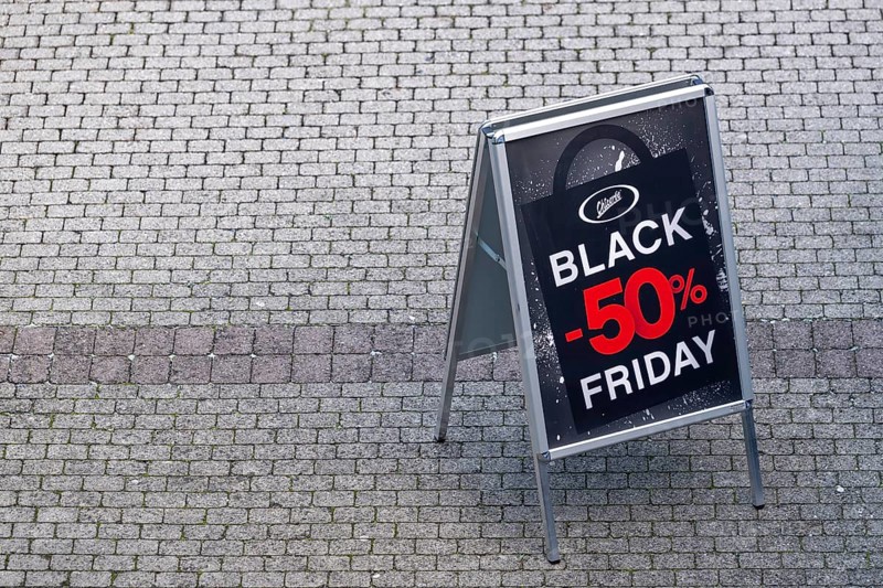 Symbolic photo advertising sign Chicoree Black Friday 50% discount, Lucerne, Switzerland