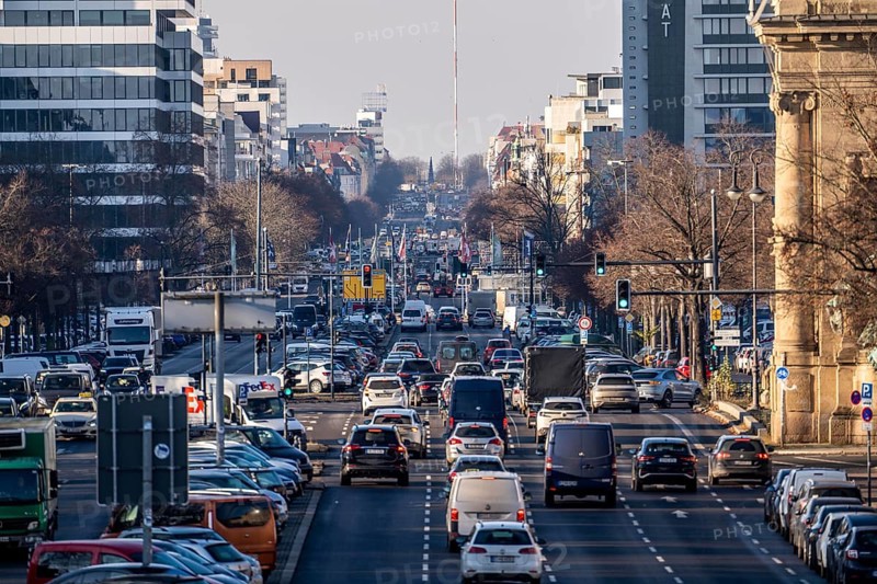 Heavy city traffic on the 17th of June road towards Ernst-Reuter-Platz, Berlin, Germany