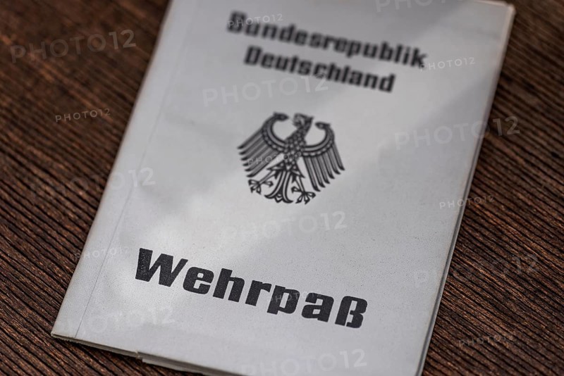 Official military passport, ID card for military service soldiers, military passport of the Federal Republic of Germany from 1976, period of the Cold War, Germany