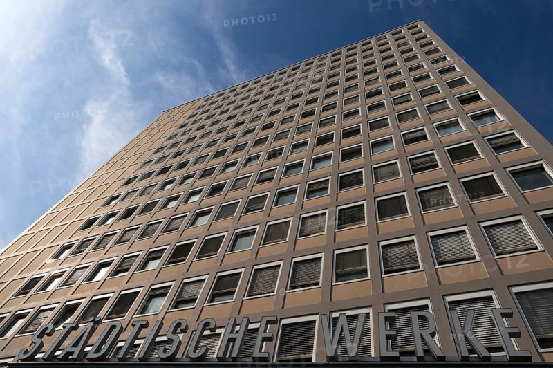 Facade of the heritage-protected Plärrer skyscraper from the 1950s, today EWAG skyscraper, Nuremberg, Middle Franconia, Bavaria, Germany