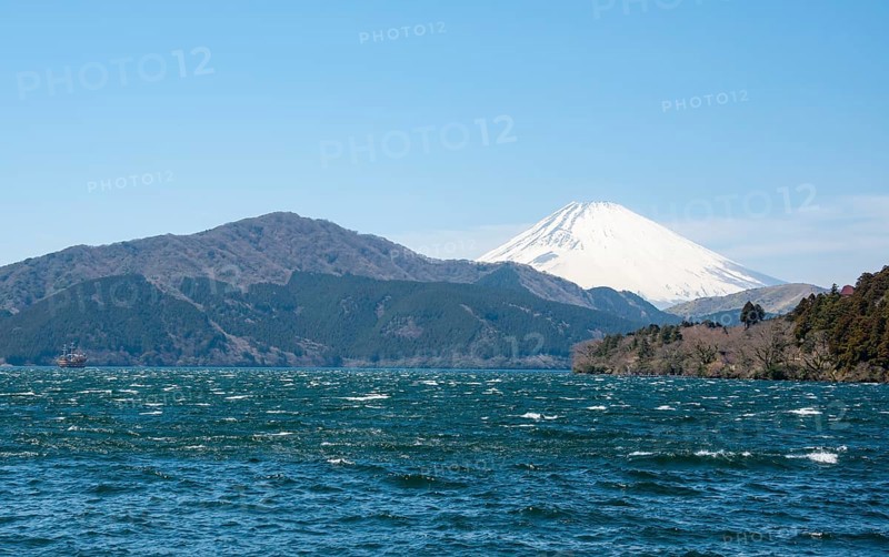 View of Lake Ashi with Mount Fuji volcano, Hakone, Japan