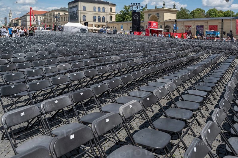 Seating in front of the start of Klassik auf dem Odeonsplatz, Munich, Bavaria, Germany