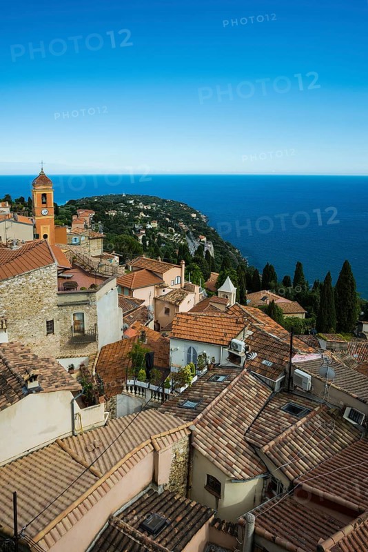 Picturesque mountain village overlooking the sea, Roquebrune, Roquebrune-Cap-Martin, near Monaco, Cote d'Azur, Alpes-Maritimes, Provence-Alpes-Cote-d'Azur, South of France, France