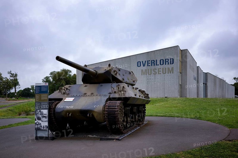 M10 Tank Destroyer tank, exhibit in front of Overlord Museum, Colleville-sur-Mer, D-Day, Operation Overlord, Omaha Beach, Normandy, Calvados, France