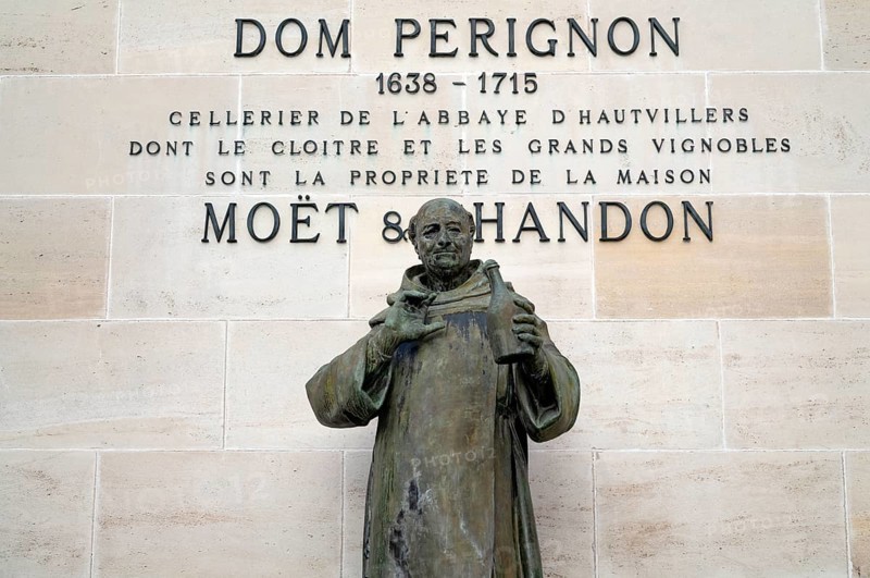 Dom Perignon statue, headquarters of the champagne brand Moët & Chandon, part of the luxury goods group LVMH Louis Vuitton Moët Hennessy, Avenue de Champagne, Épernay, Marne, France