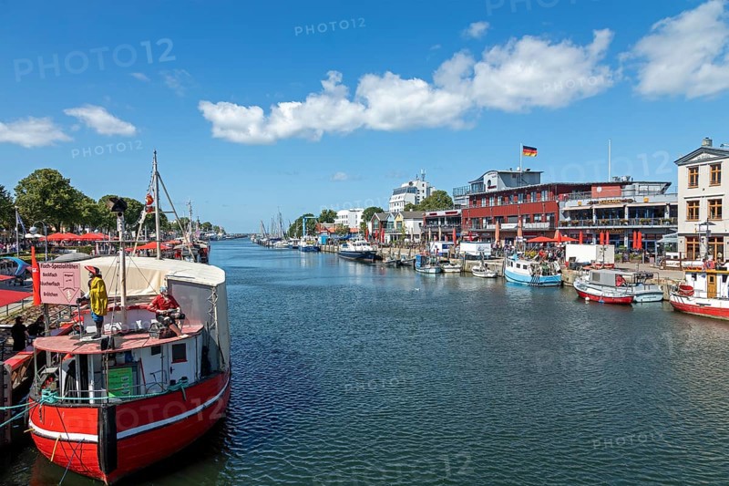 Boats, Der alte Strom, Warnemünde, Rostock, Mecklenburg-Vorpommern, Germany