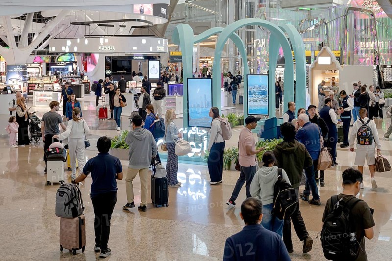 Zayed Airport Passengers, Abu Dhabi, United Arab Emirates