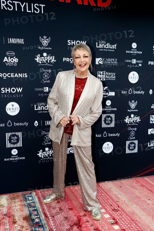 Barbara Schöne at the VIP opening of the new Deinhard Salon Am Mühlanger 3, Berlin, 28 June 2025